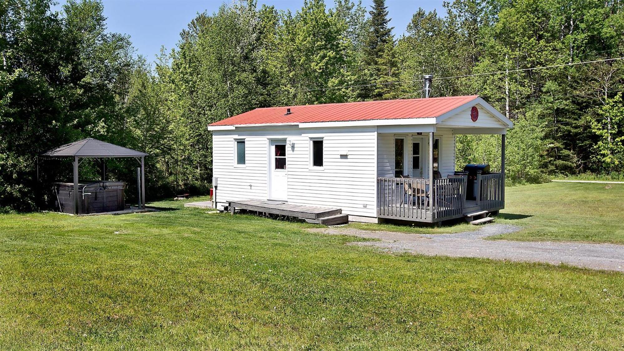 Camping Chalets Spas Pignons Rouges Saint Romain Kültér fotó