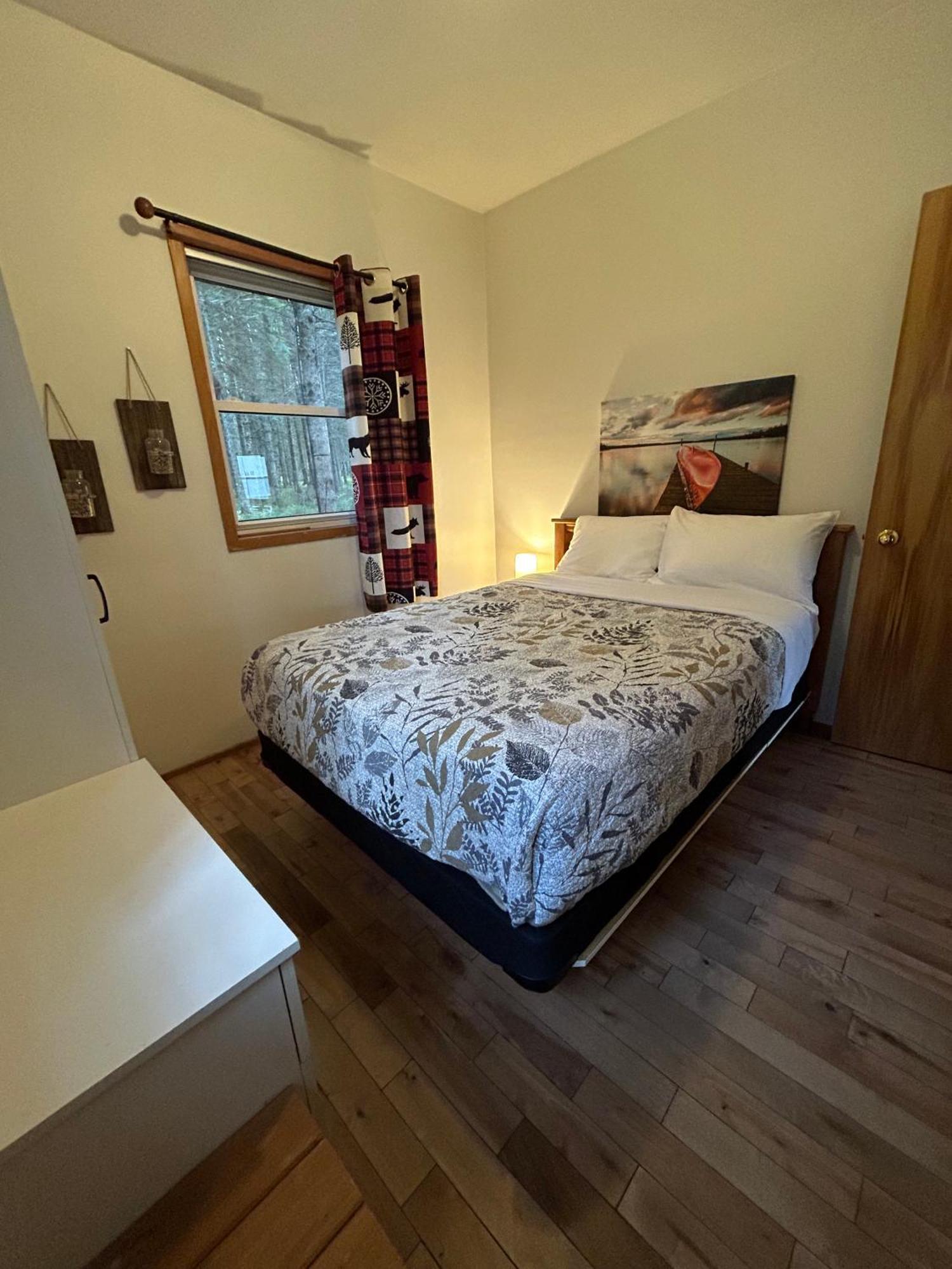 Camping Chalets Spas Pignons Rouges Saint Romain Kültér fotó